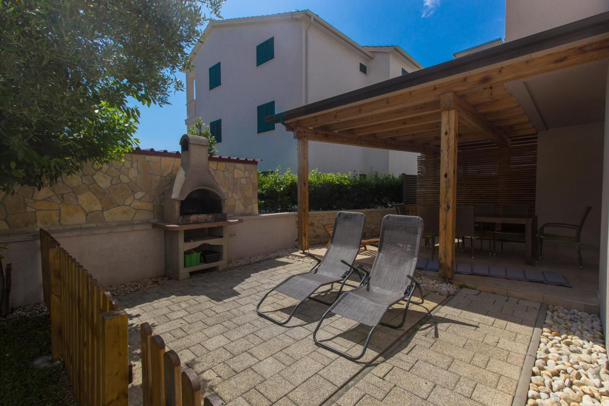 Apartmani Gnjidic Srima Buitenkant foto