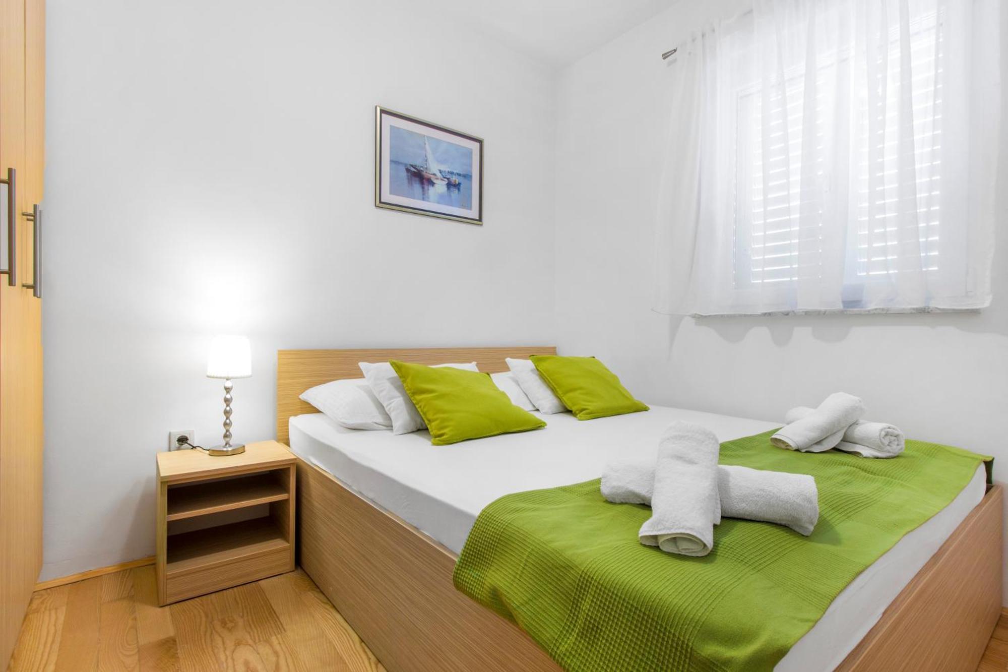 Apartmani Gnjidic Srima Buitenkant foto